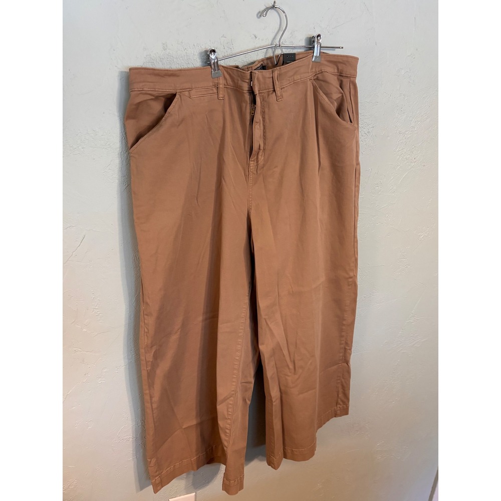 Torrid Wide Leg High-Rise Chino Pants Safari Tan Brown 24S 24 Short NWT 42590882